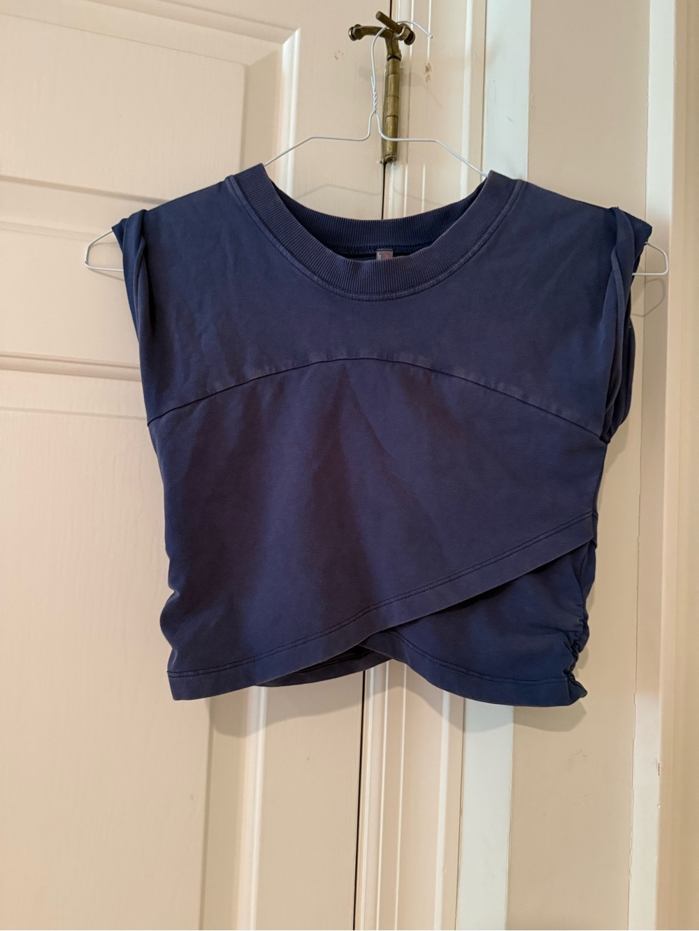 FP MOVEMENT HOT SHOT CROSSOVER TOP SIZE XS